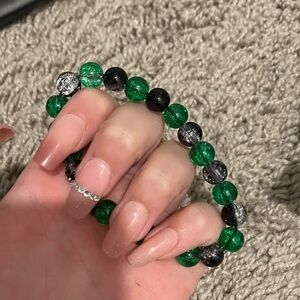 Elegant Green and Black Beaded Bracelet